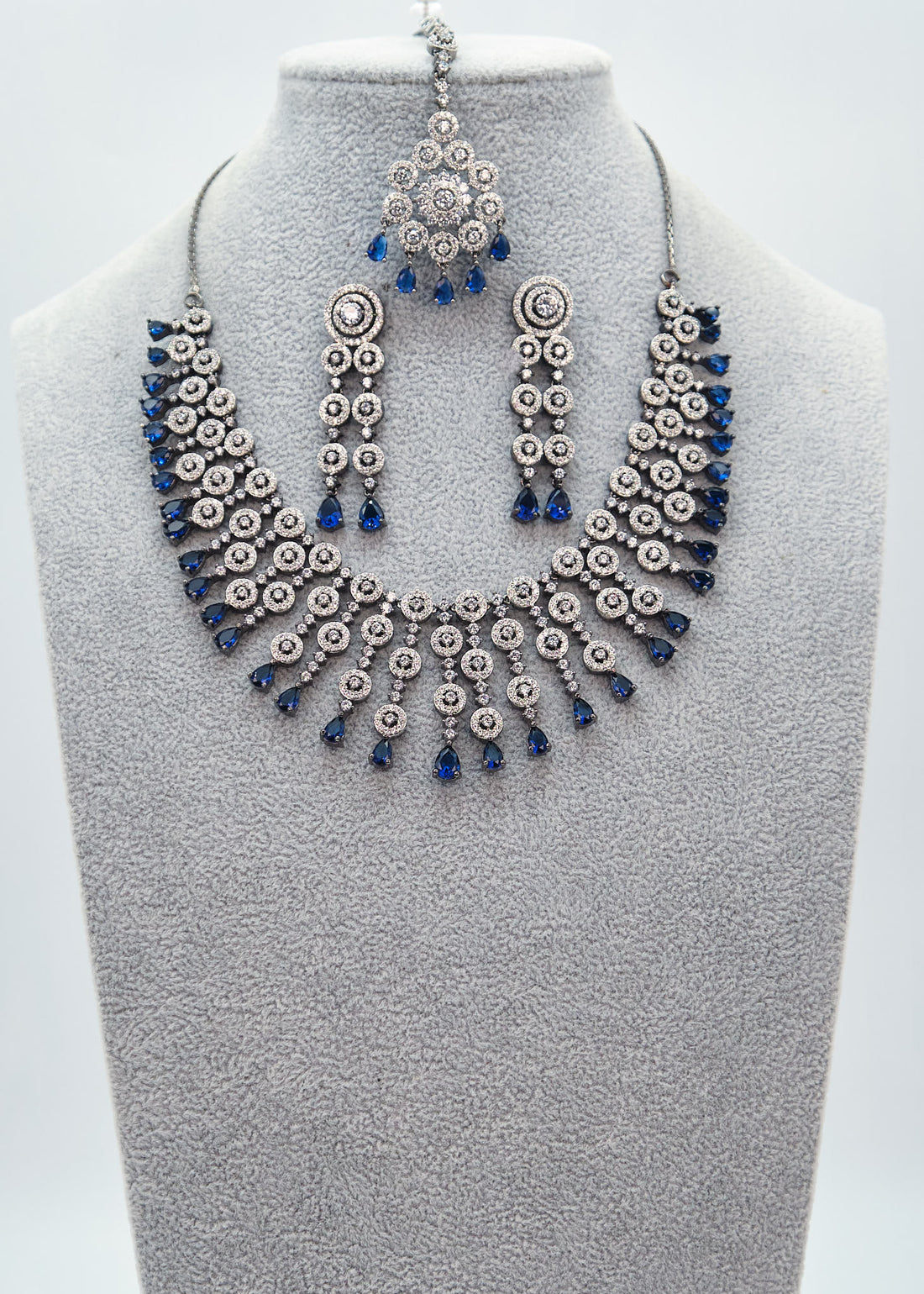 American Diamond Drop Dangling Necklace Set With Maang Tikka