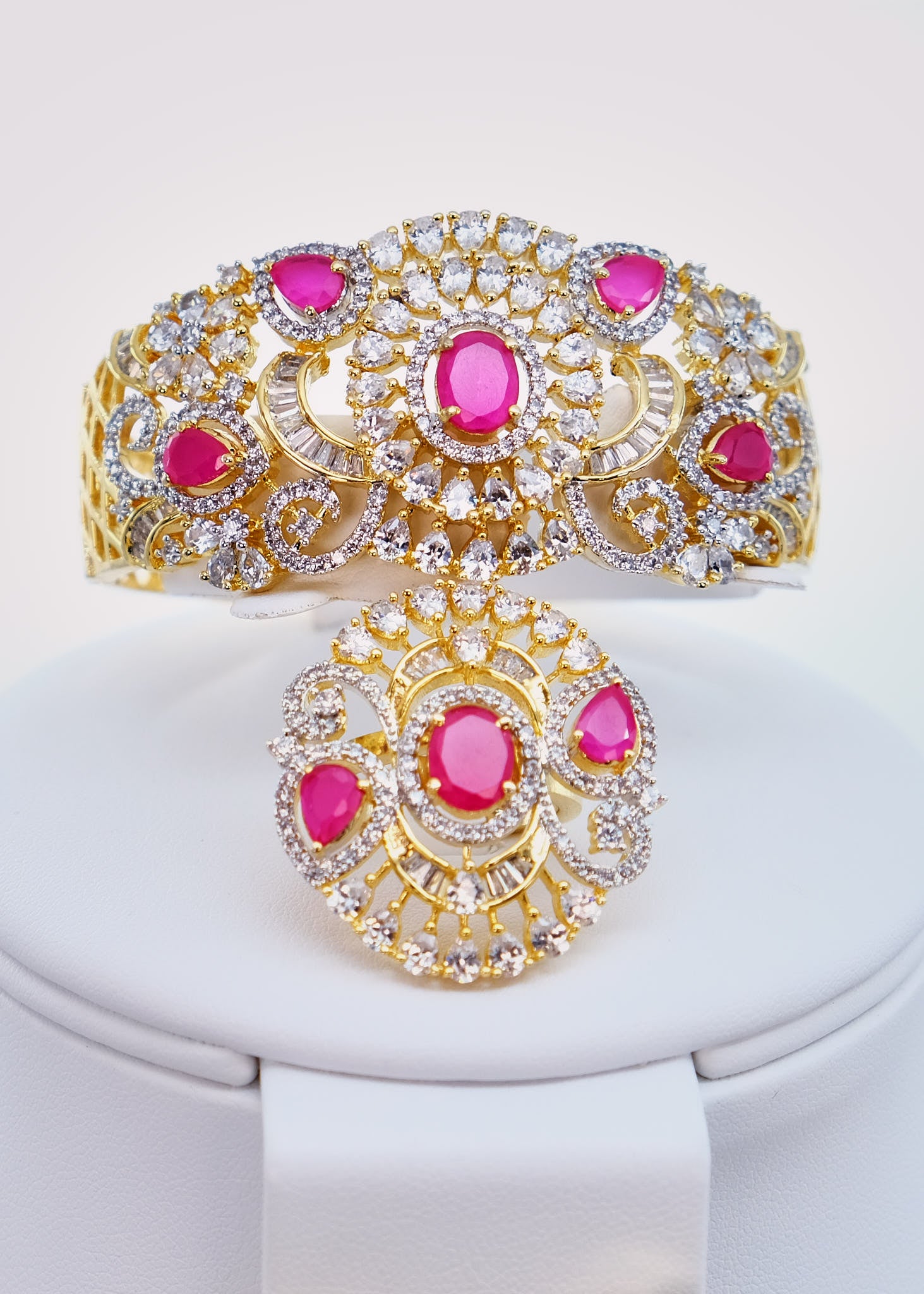 Ruby Gold Zirconia Jewelry Set Comes With Ring &amp; Bracelet