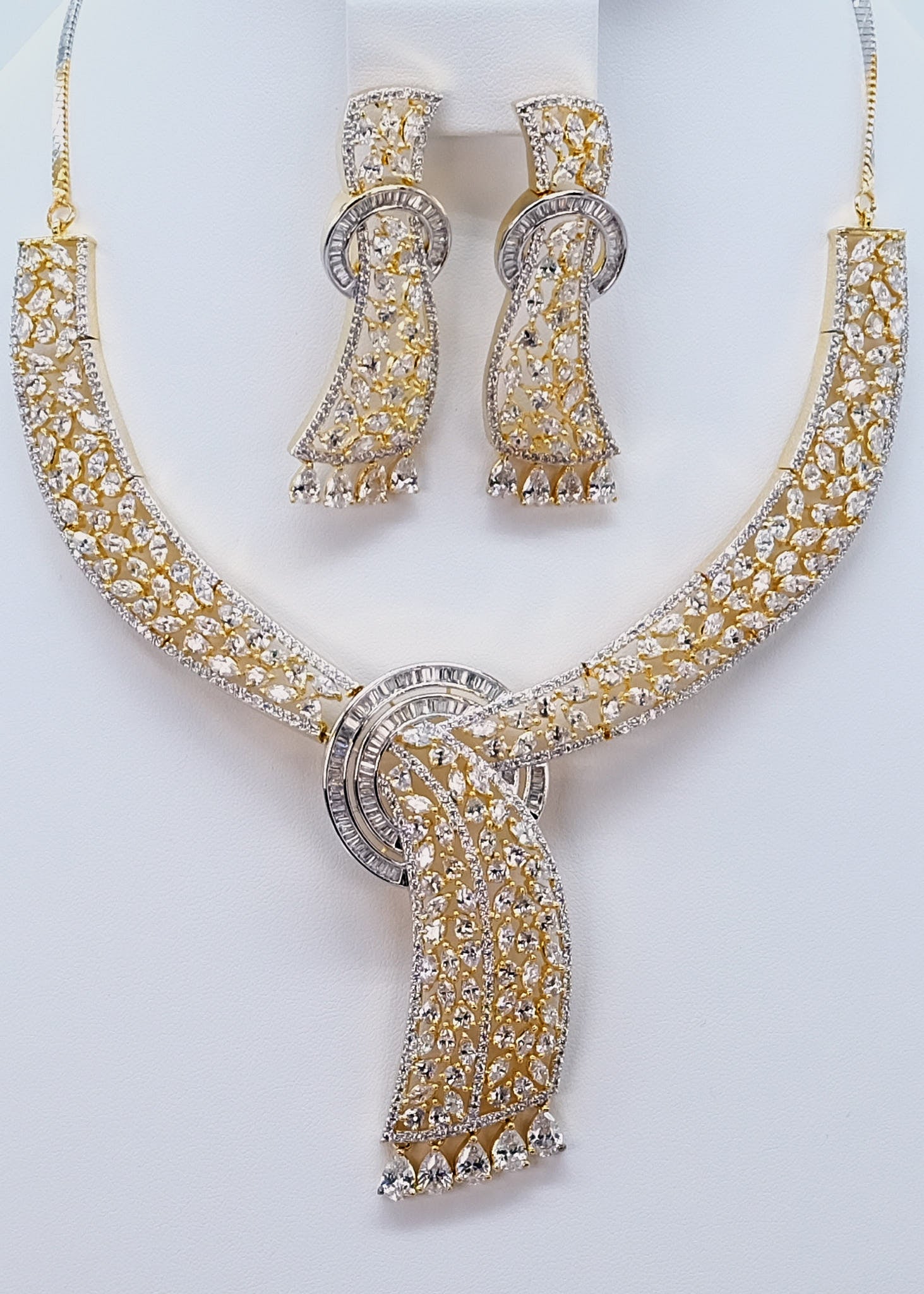 Gold Danglers Zirconia Set With Bracelet