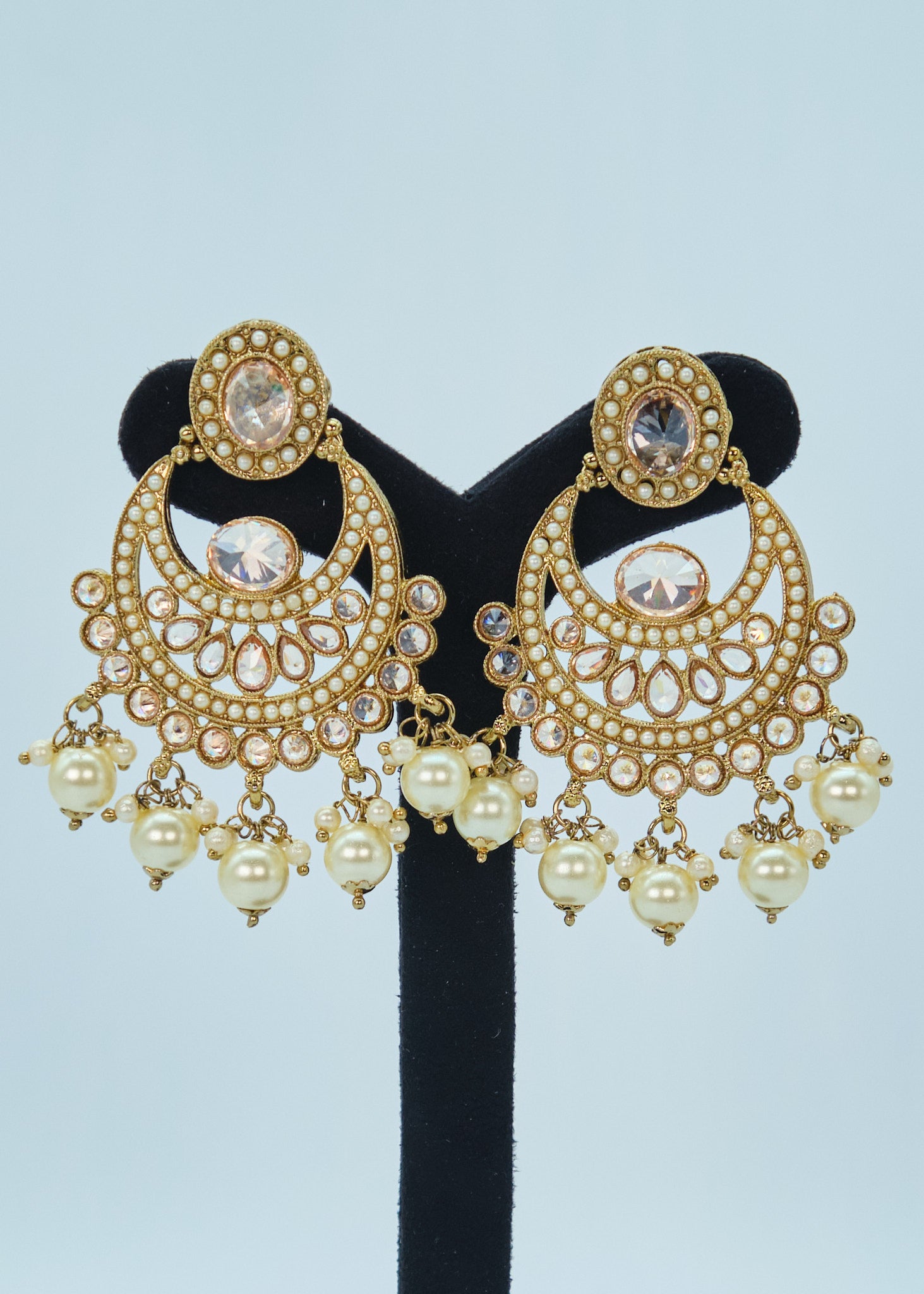 Nyra Polki Earrings With Tikka Set - Pearl