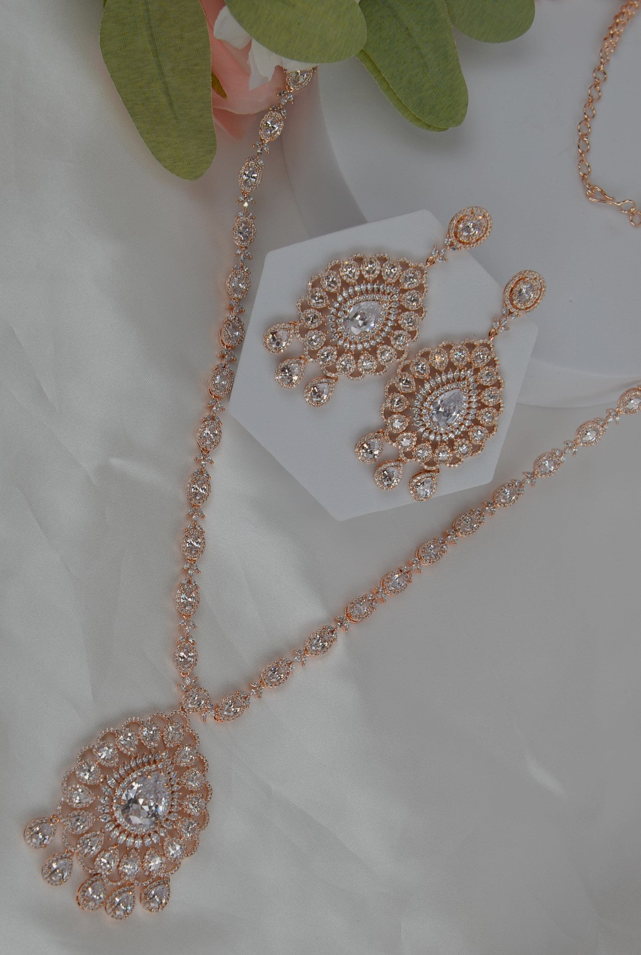 Swarovski Queen Long Necklace Set - Rose Gold