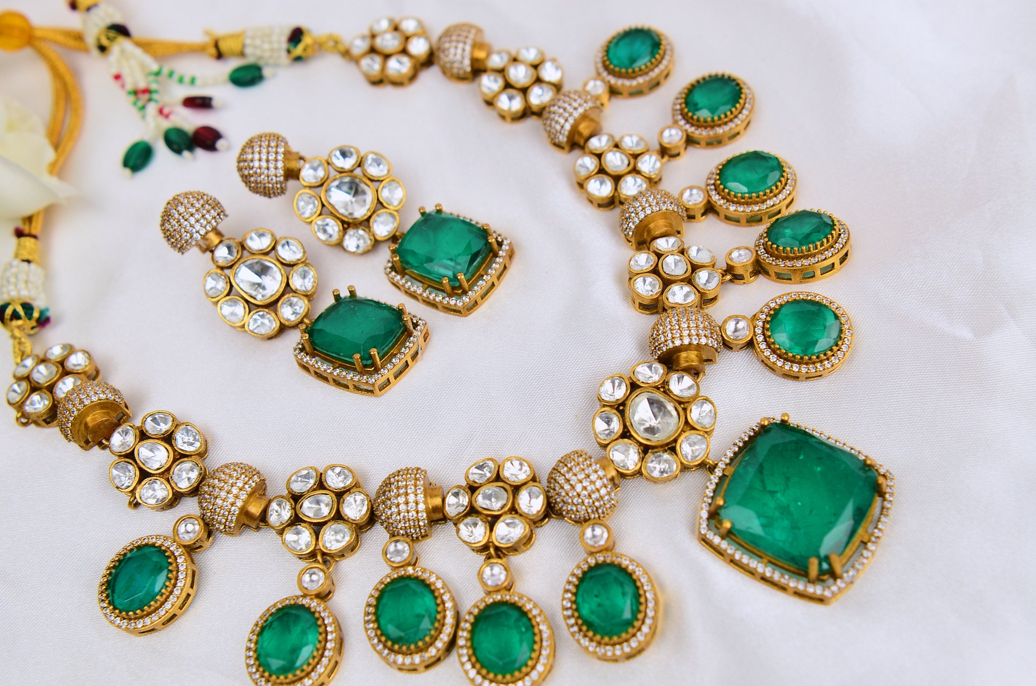 Ananya Doublet Kundan Necklace Set - Rama Green