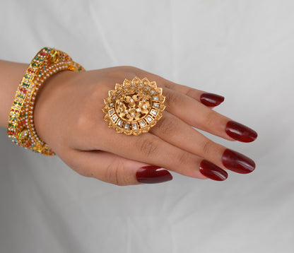 Meenakari Tyaani Inspired Kundan Adjustable Ring