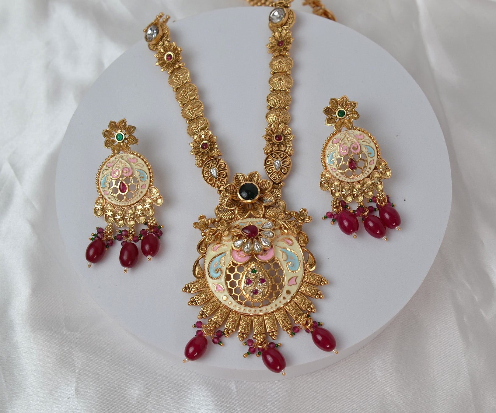 Pastel Minakari Long Kundan Necklace Set