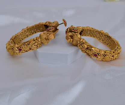 Traditional Openable Elephant Craved Bangles - Kada