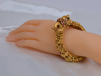 Traditional Openable Elephant Craved Bangles - Kada