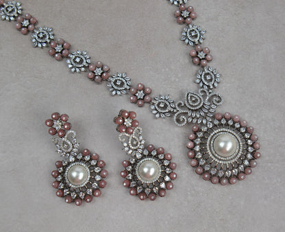 Crimson Victorian Splendor Necklace Set