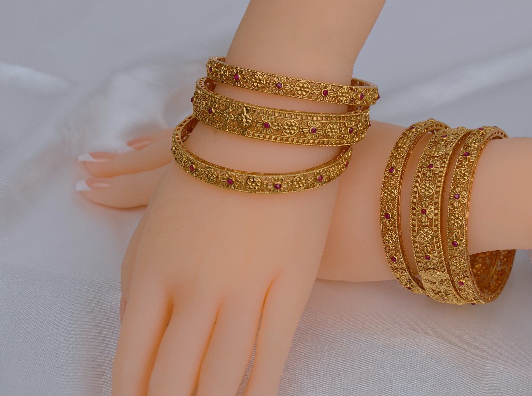 Traditional Ruby Floral Craved Set of 6 Bangles