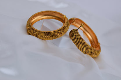 Traditional Antique Gold Openable Bangles Kada