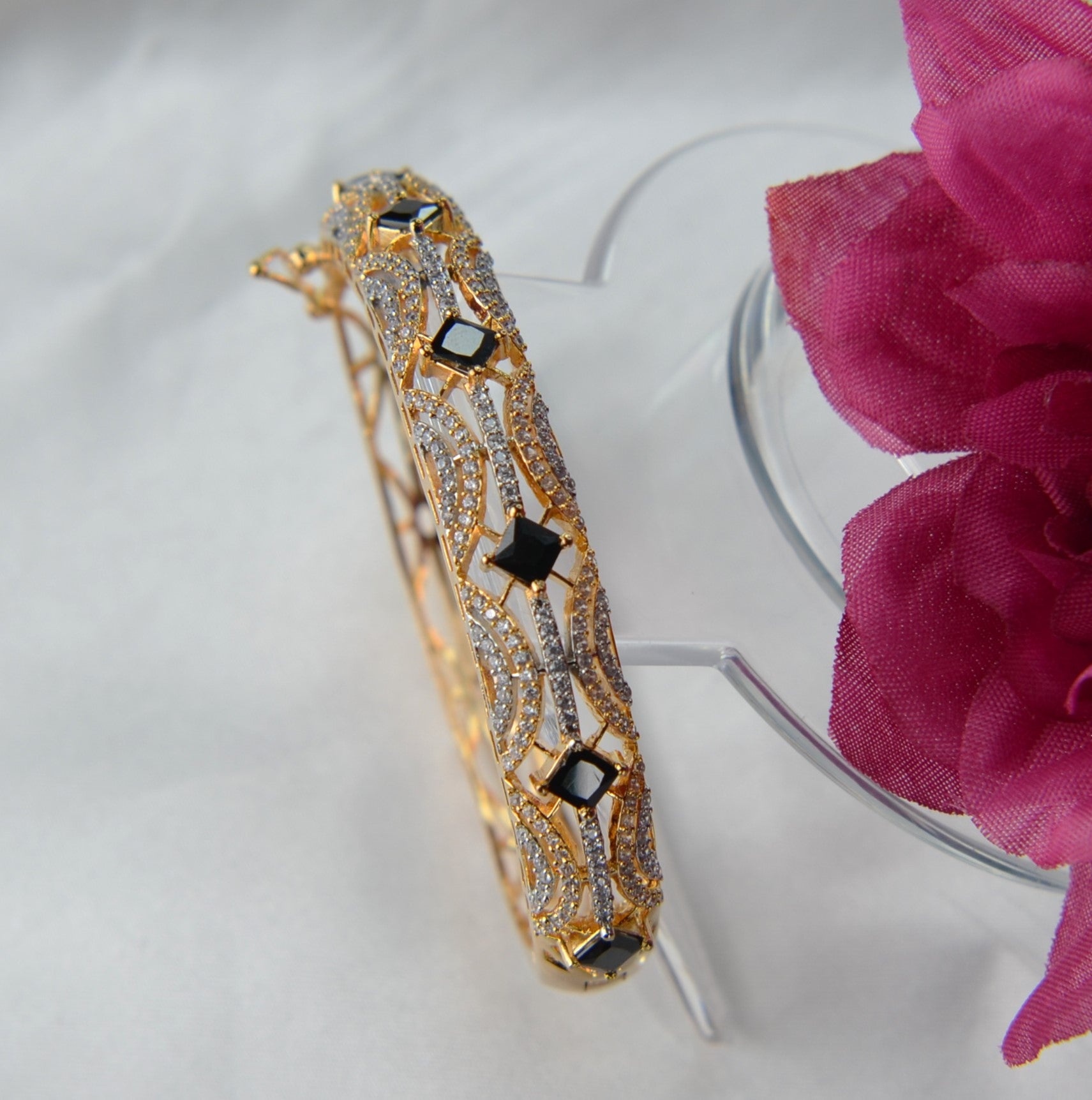 Openable Gold Polish Cubic Zirconia Bracelet