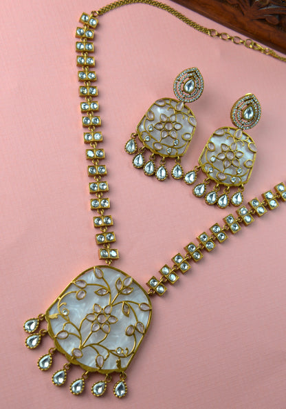 Apala Polish Pink Moissanite Polki Kundan Necklace Set