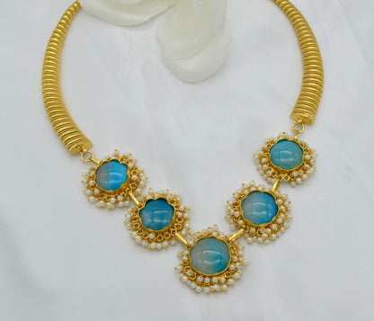 Contemporary Pearl Cluster Necklace Piece