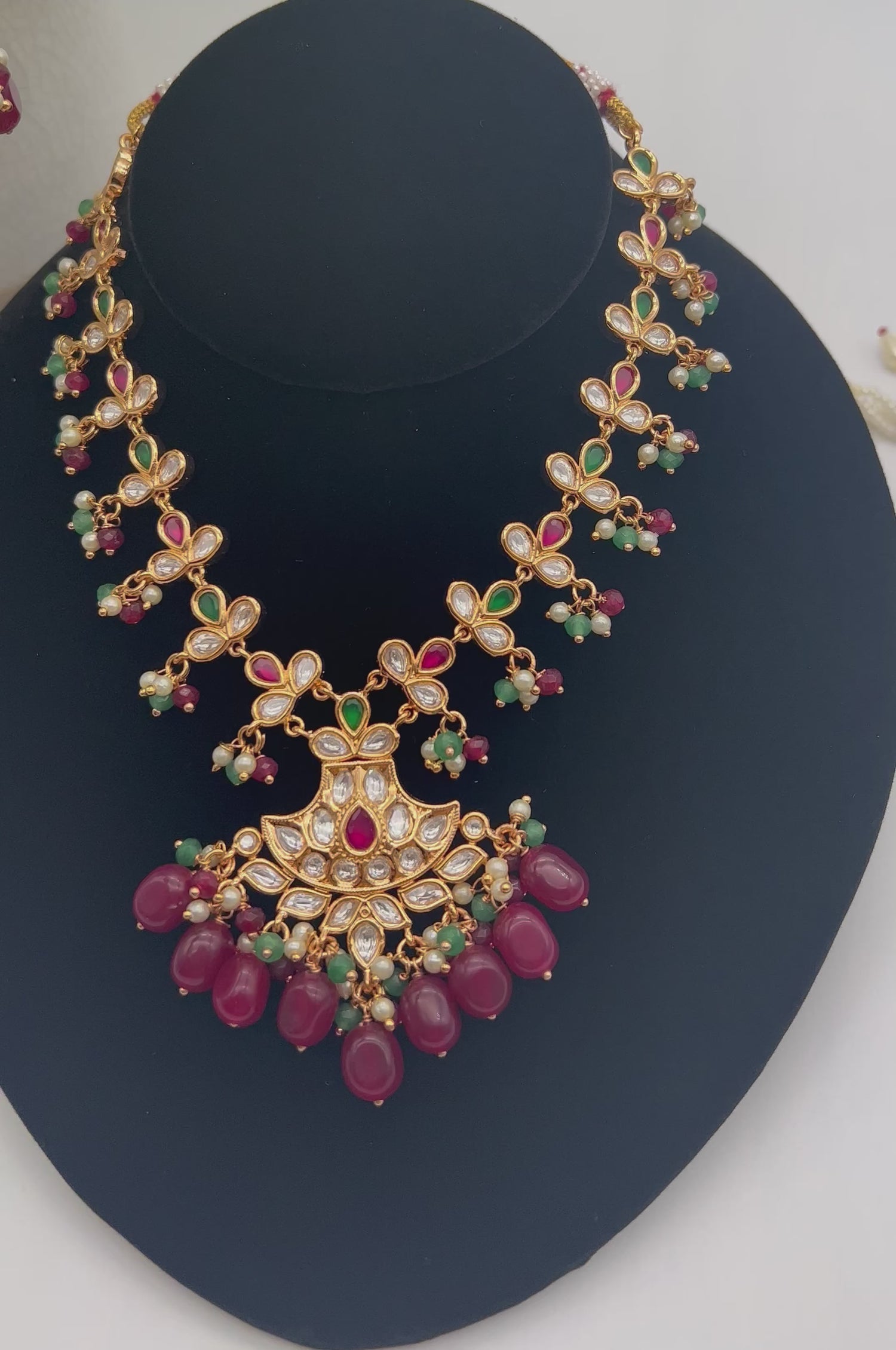 Navratan Multicolor Kundan Necklace Set