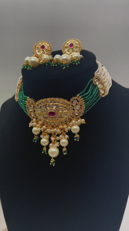 Mirza Pachi Kundan Choker Set