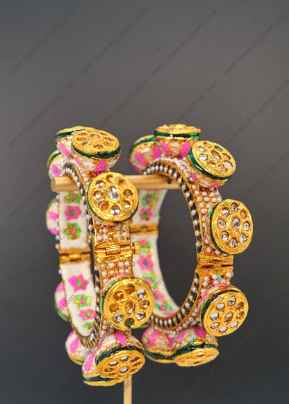 Statement Pacheli Jadau Kundan Openable Kada Bangles