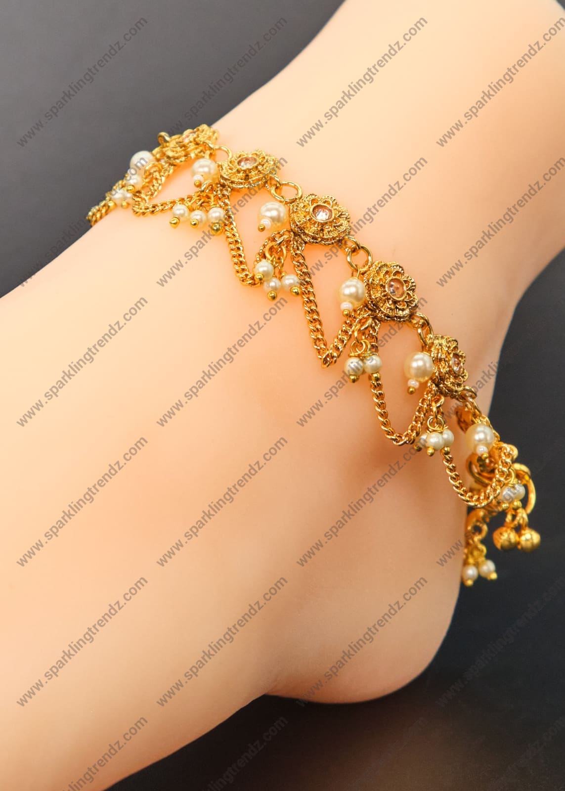 Traditional Flower Shaped Anklet Set Anklets