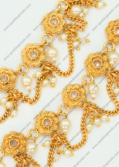 Traditional Flower Shaped Anklet Set Anklets