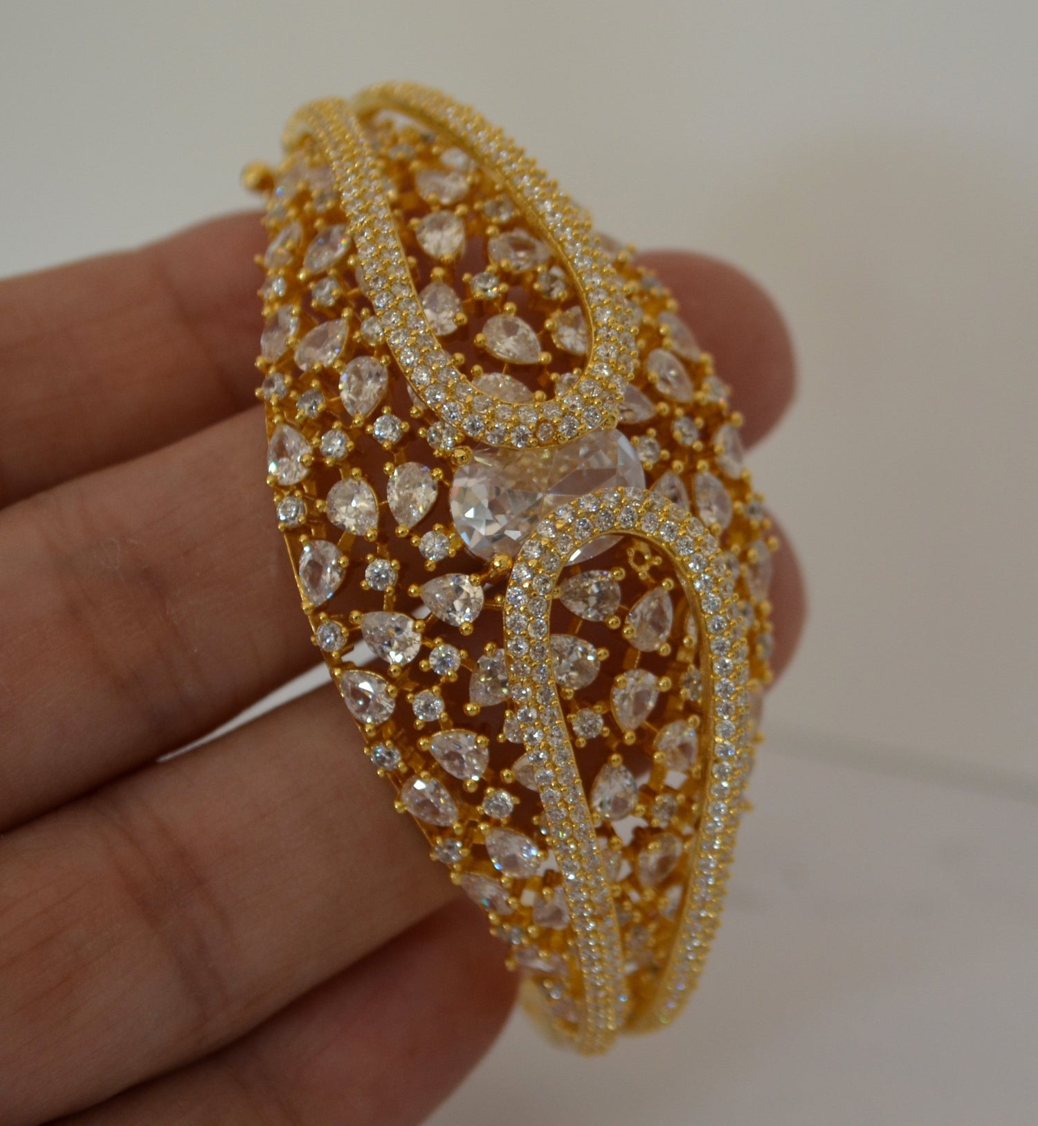 Cz Studded Uncut Diamond Openable Bracelet - Gold Finish Bracelets