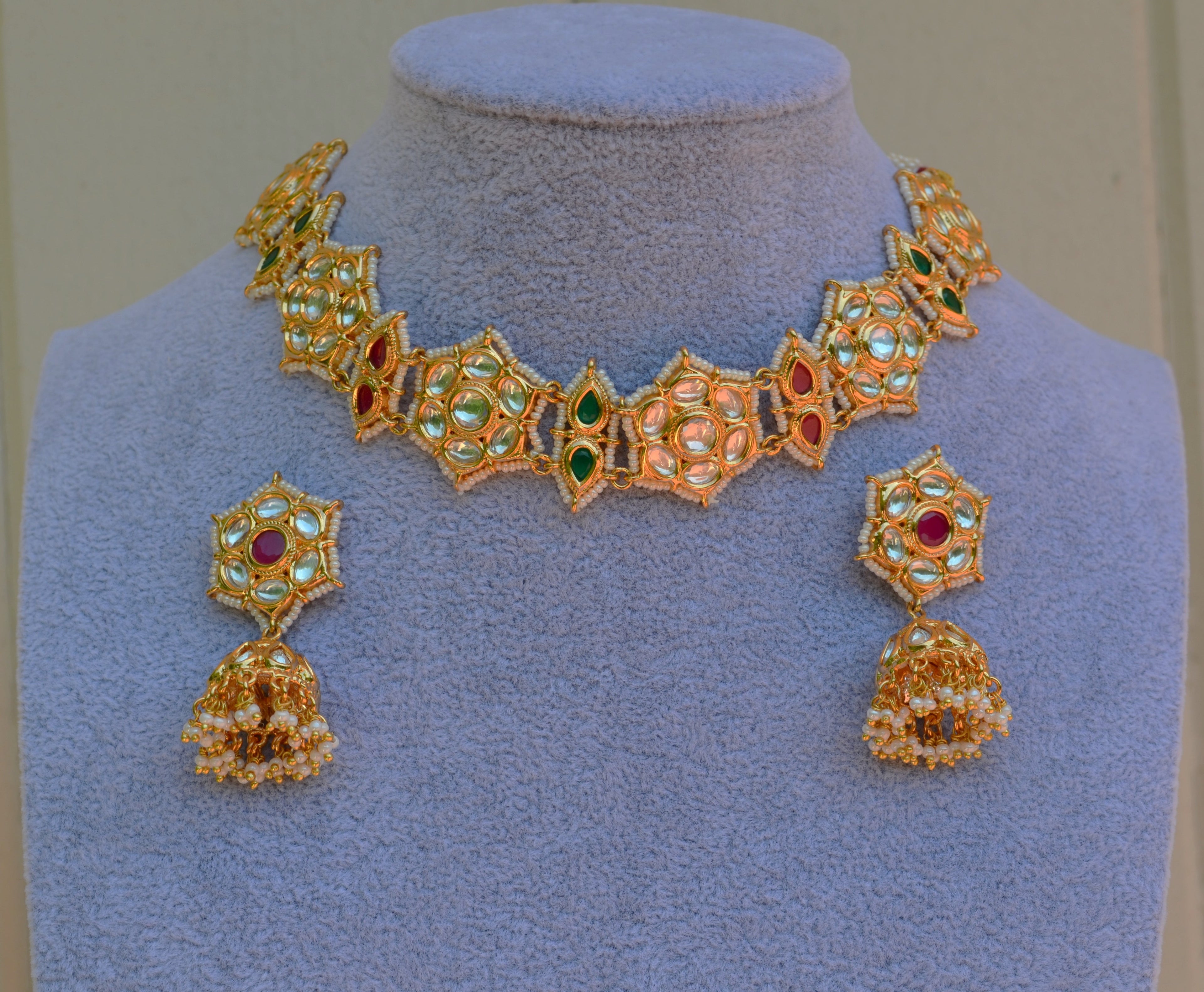 Curvy Flower Tyaani Kundan Pearl Beaded Jhumki Earring Choker Set Necklaces