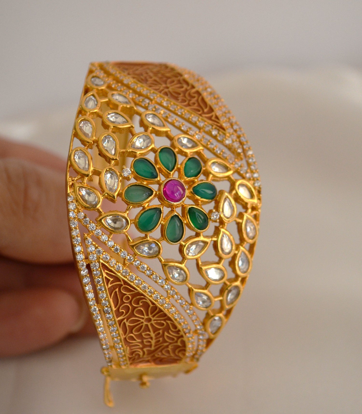 Openable Tyani Kundan Kada - Single Bracelets