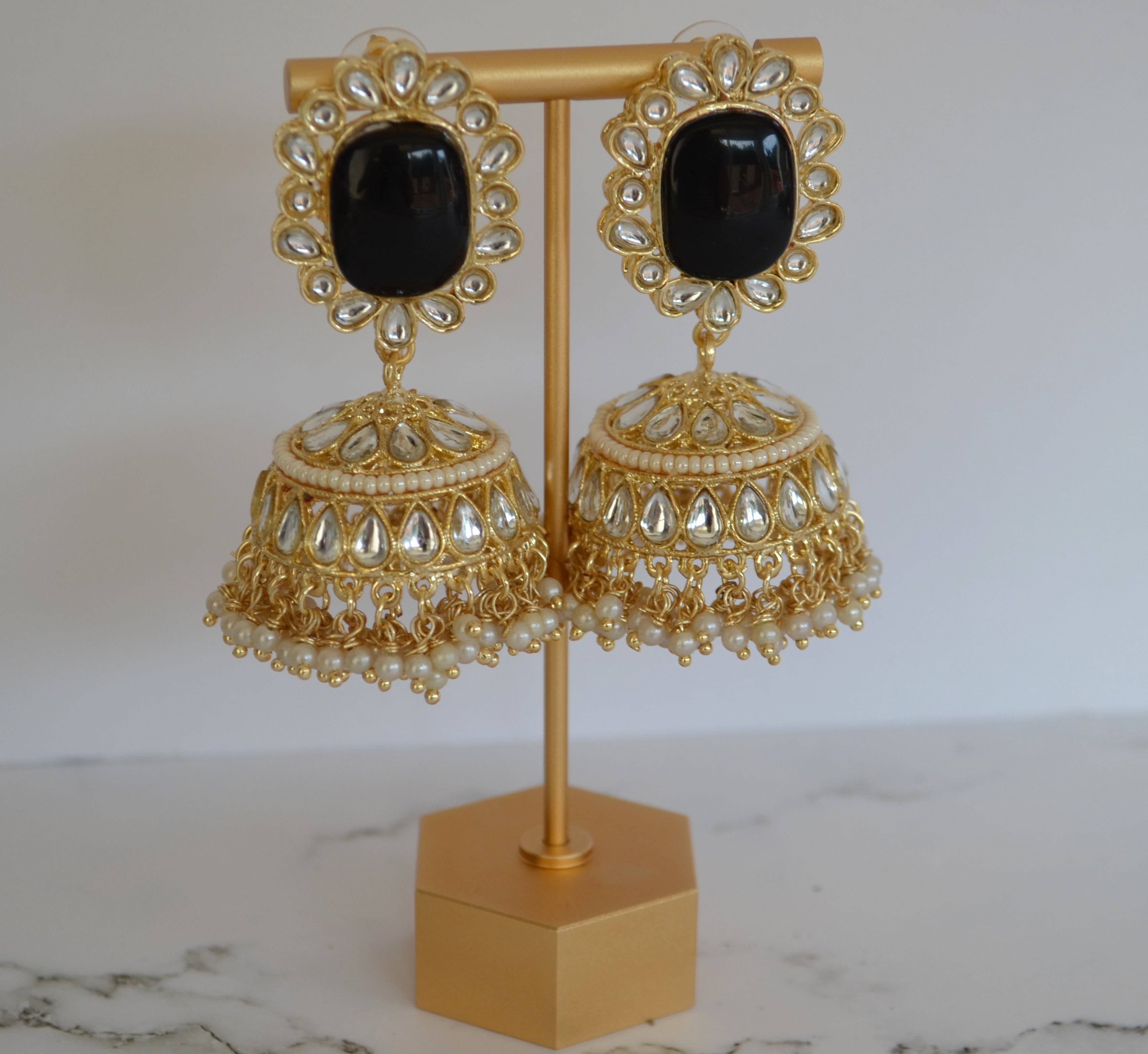 Pachi Kundan Jhumki With Pearl Tassels Earrings