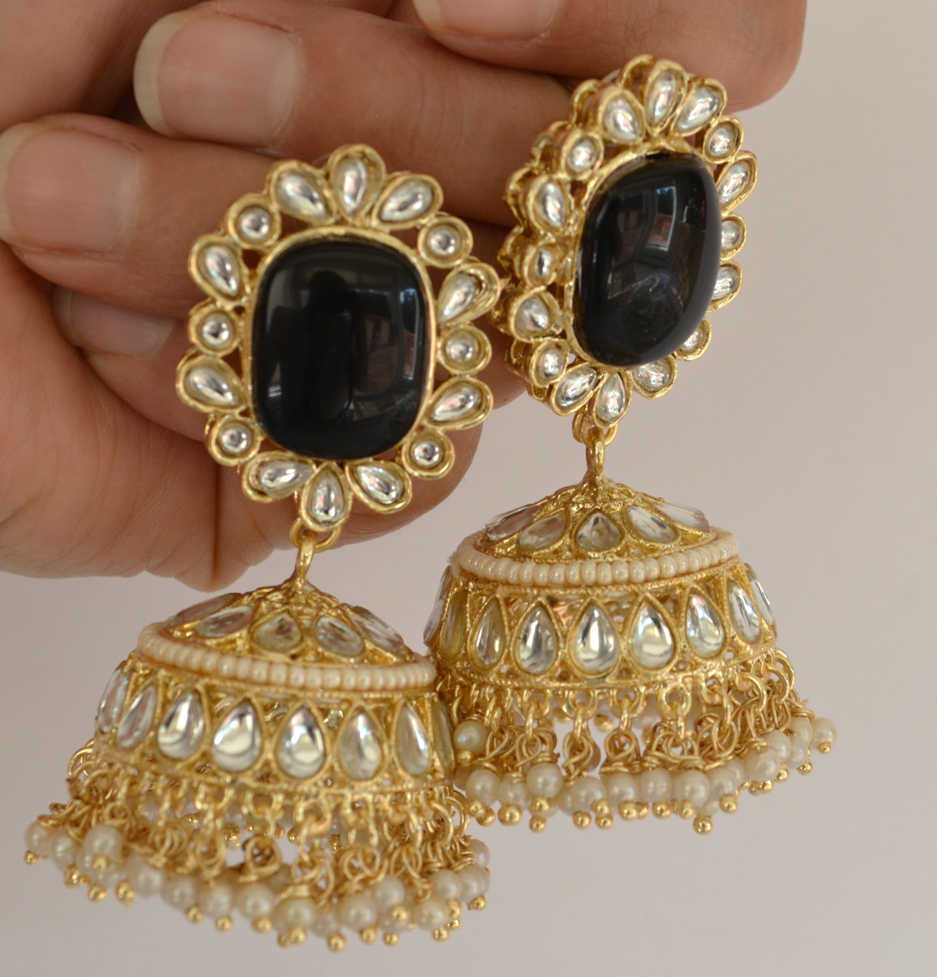 Pachi Kundan Jhumki With Pearl Tassels Earrings