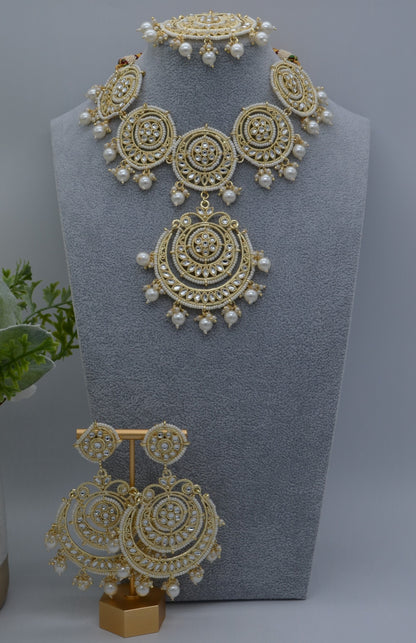 Sarah Kundan Necklace Set With Tikka Necklaces