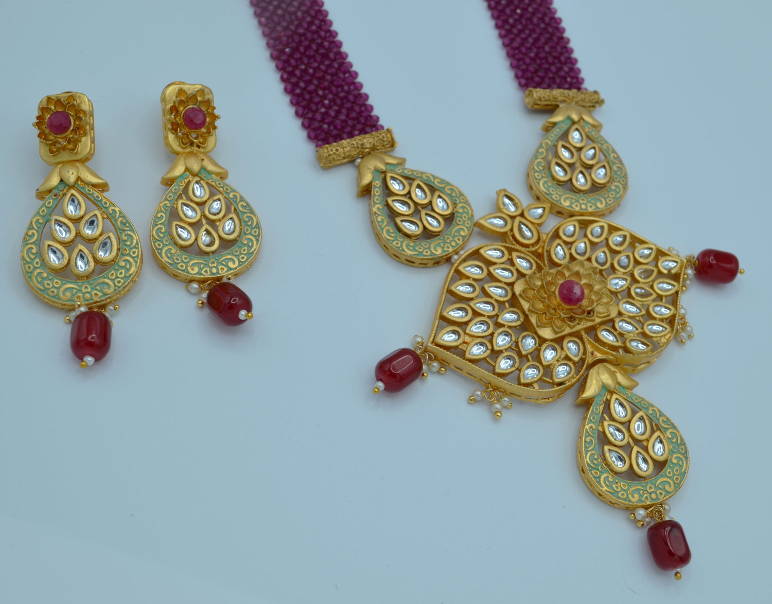 Meenakari Tyaani Kundan Long Nacklace Set Necklaces