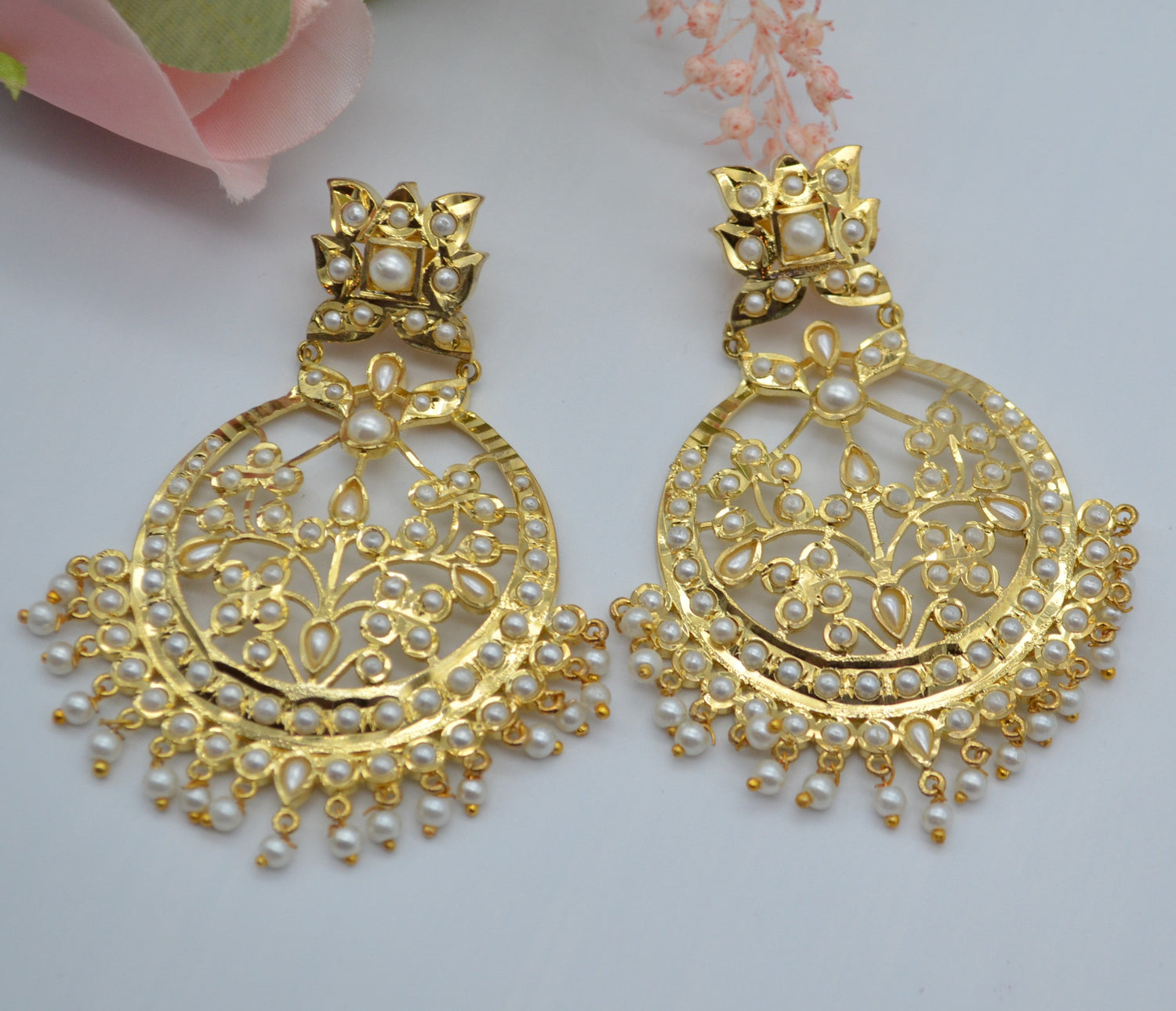 Naaz Jadau Oversized Chandbali Earring Earrings