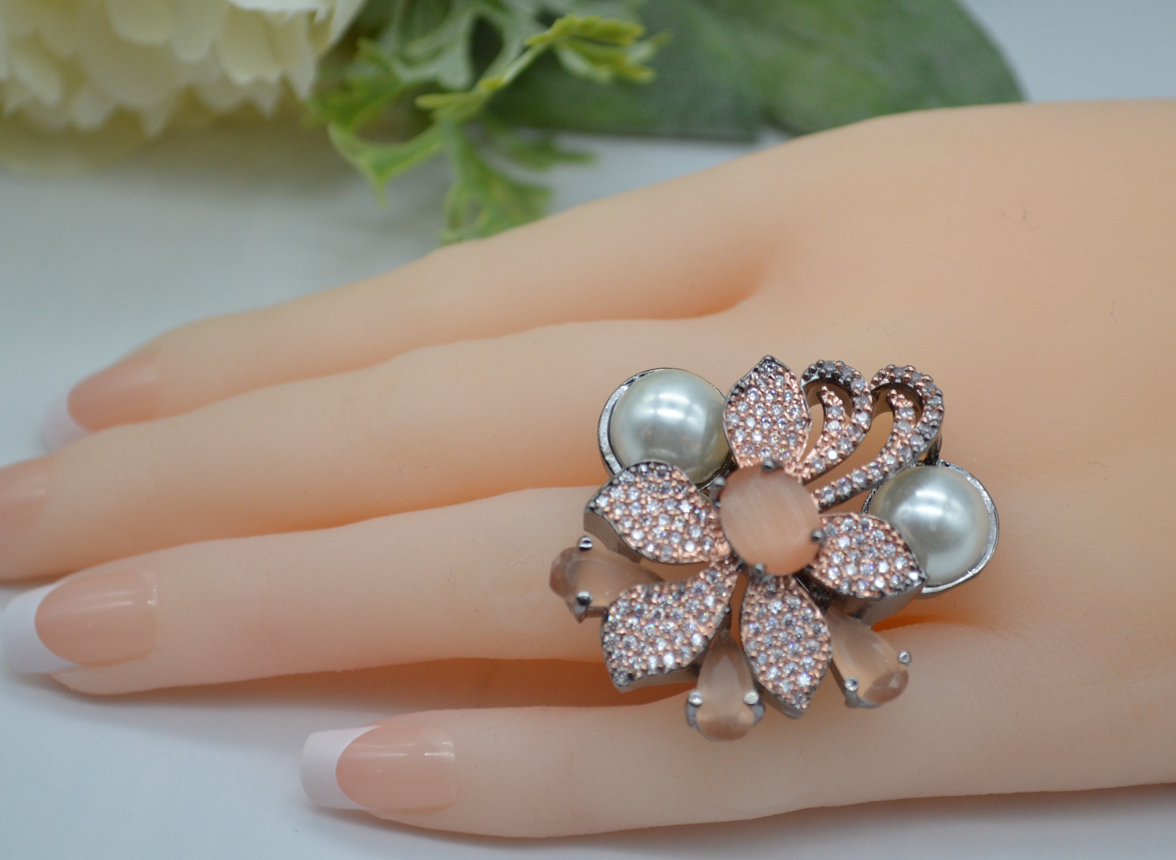 Cocktail Cz Monalisa Stone Adjustable Ring Peach Rings