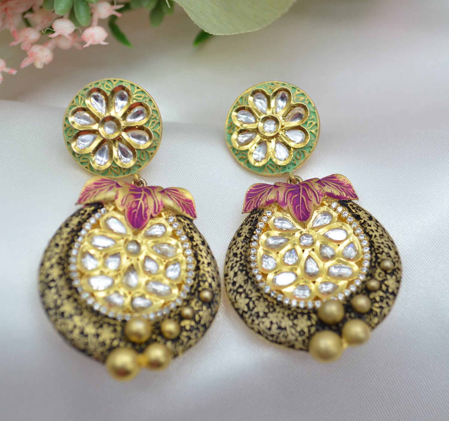 Pakiza Meenakari Tyaani Kundan Earrings