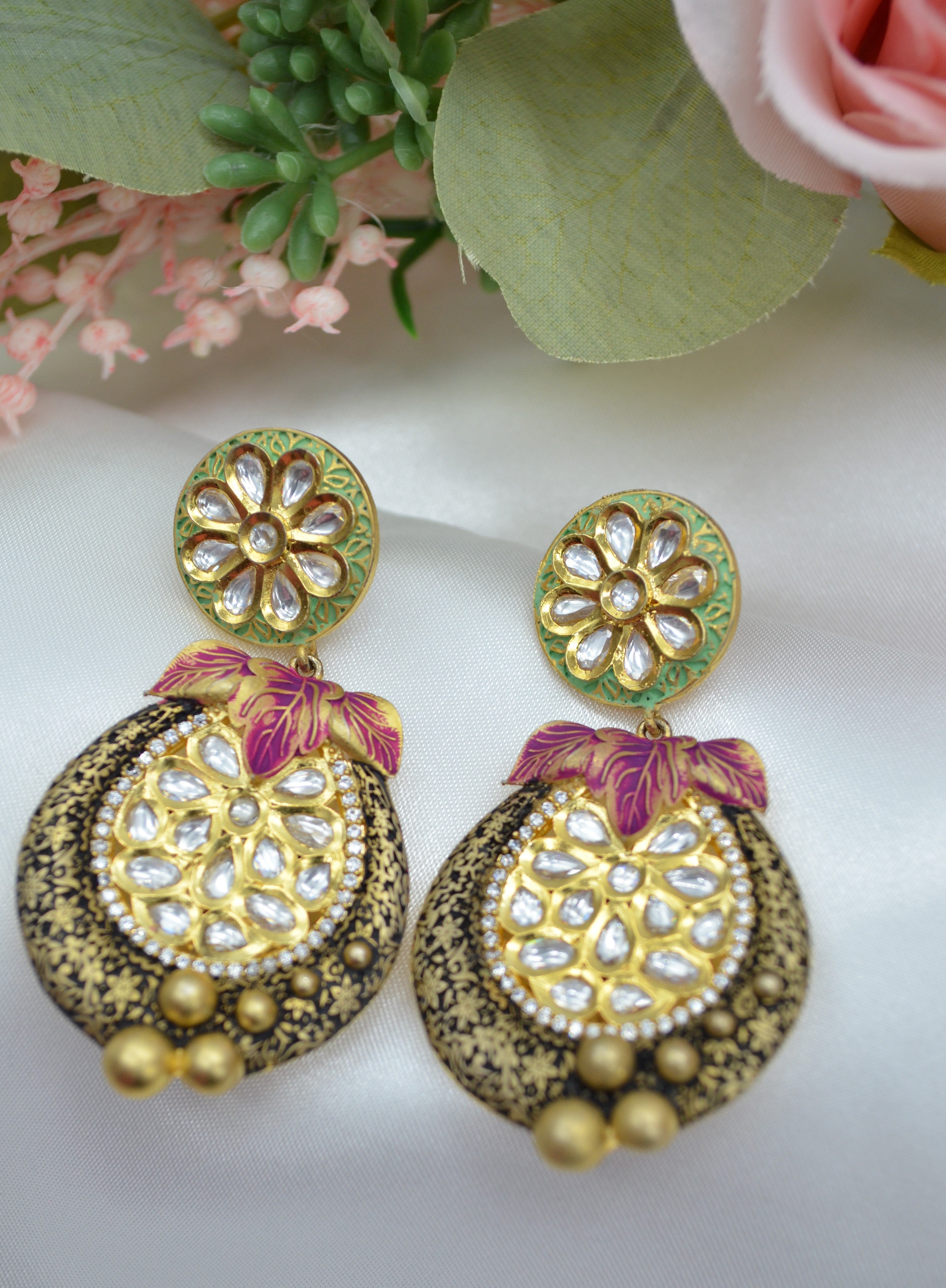 Pakiza Meenakari Tyaani Kundan Earrings